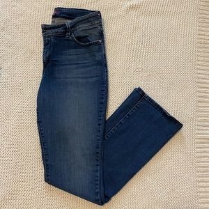 NYDJ w/ Lift Tuck technology jeans size 10